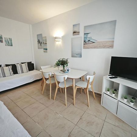 El Estudio De La Playa Benalbeach Vistas Al Mar Benalmádena Eksteriør bilde