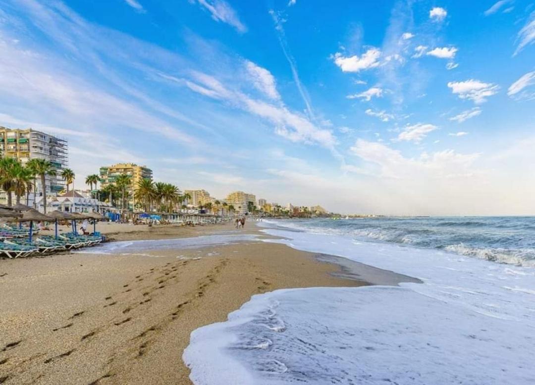 El Estudio De La Playa Benalbeach Vistas Al Mar Benalmádena Eksteriør bilde