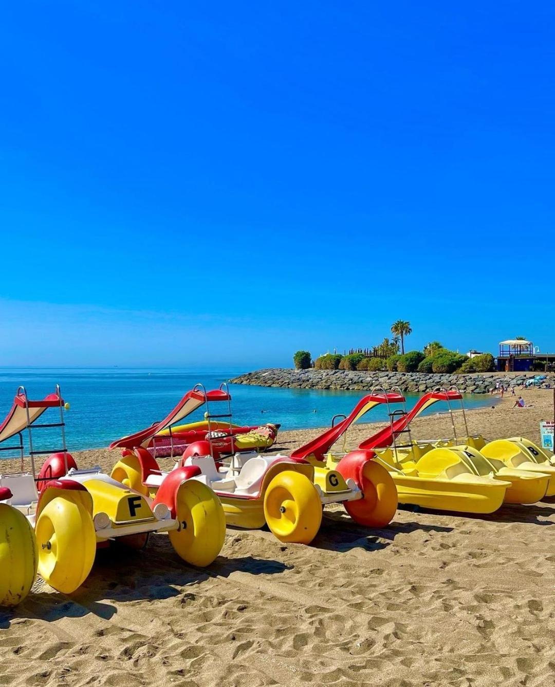 El Estudio De La Playa Benalbeach Vistas Al Mar Benalmádena Eksteriør bilde