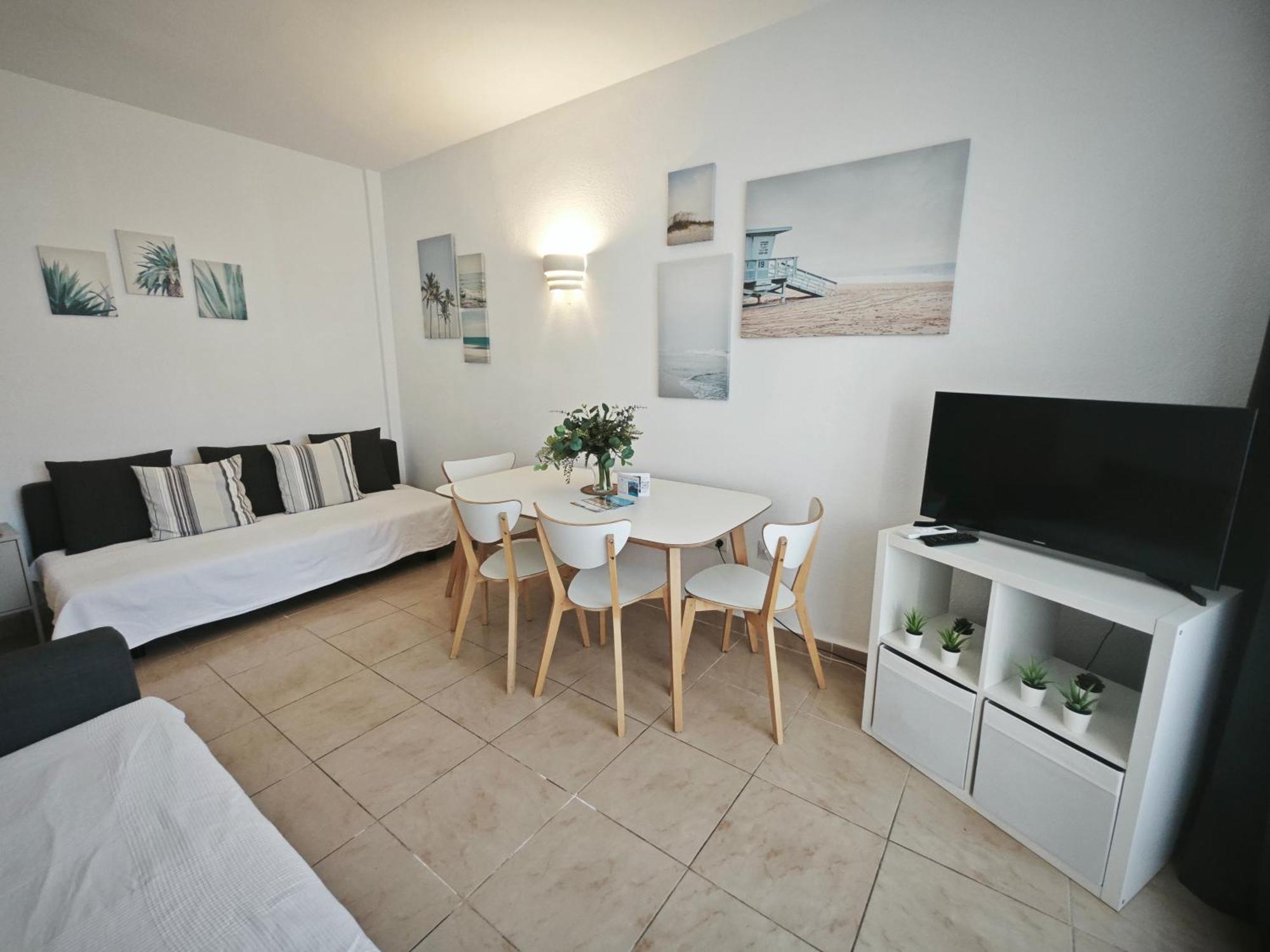 El Estudio De La Playa Benalbeach Vistas Al Mar Benalmádena Eksteriør bilde